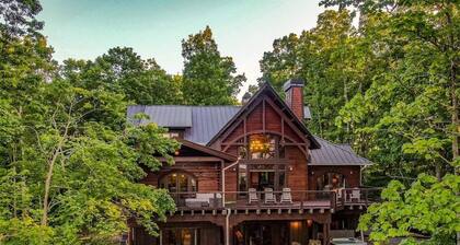 Mountain Top Lodge | Ellijay, GA