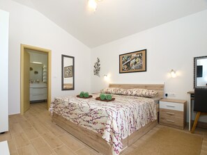 3 bedrooms, internet