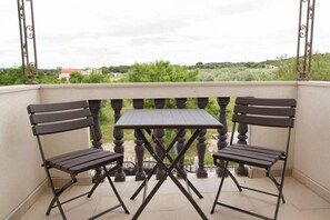 Executive Apartment | Balcony - Nada Apartmani (Pula)
