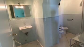 Bidet