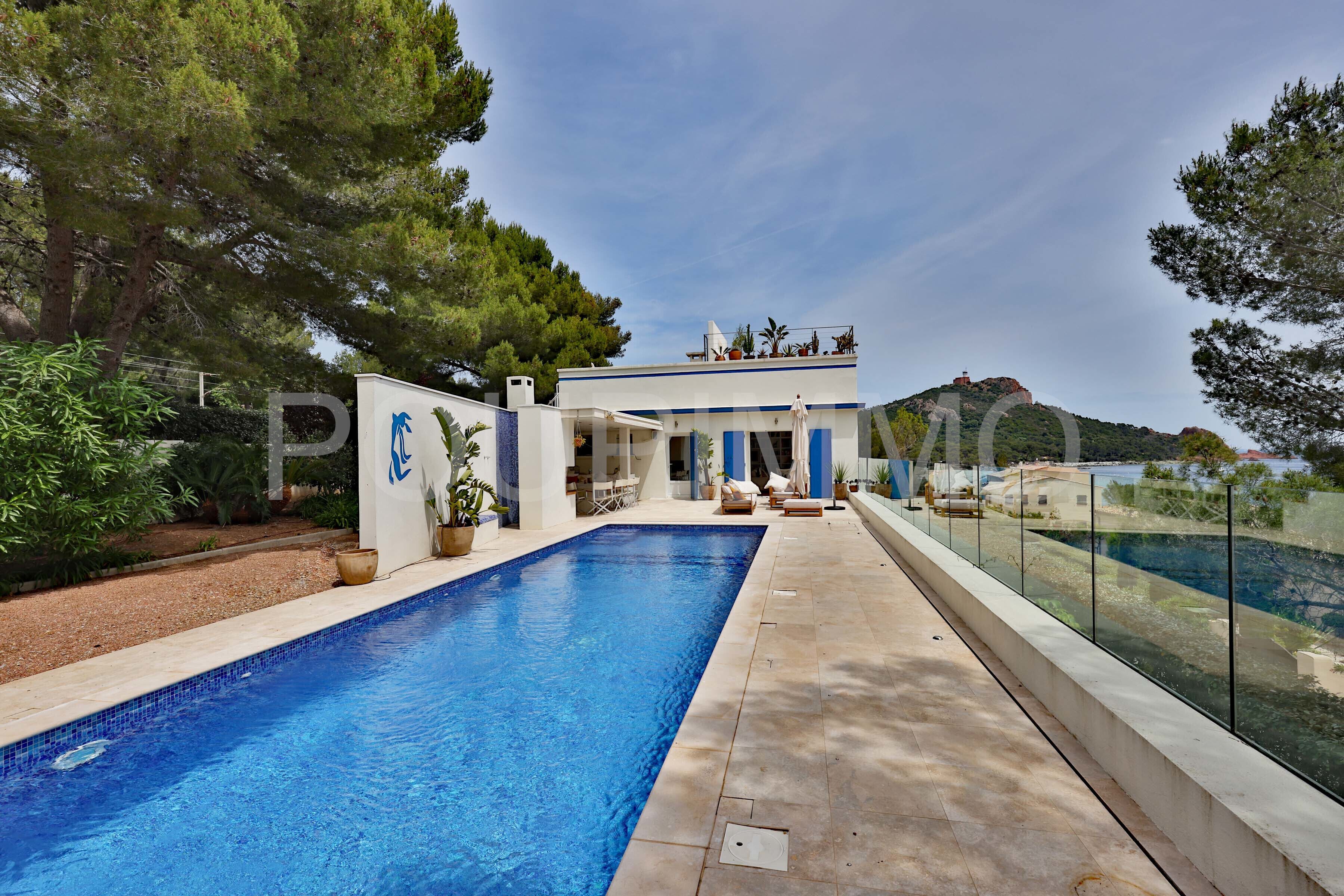 Udendørs pool