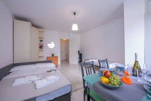 Family Studio (Residence Palace) | Living area