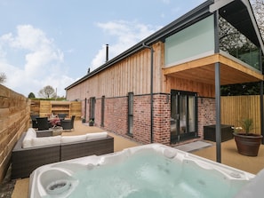 Cottage | Front of property