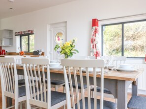 Cottage | Interior - Dovefields (Helston)