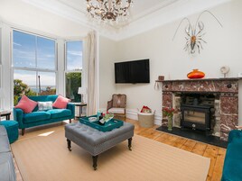 Cottage | Salle de séjour | Cheminée