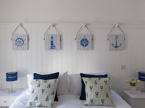 Casa de campo | 6 quartos, individualmente decorados, individualmente mobiliados