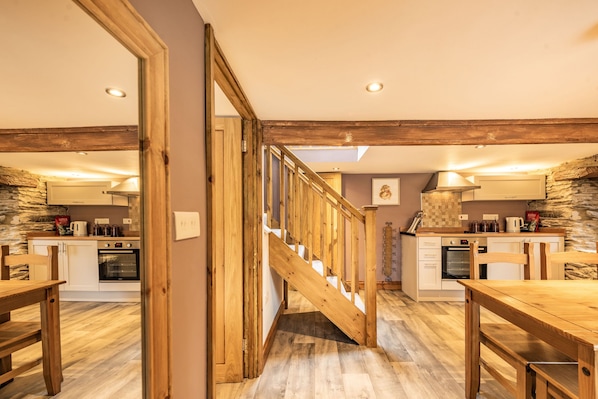 Cottage | Interior - Pendre Cottage (Llanfyrnach)