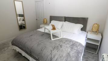 2 bedrooms, individually decorated, individually furnished, free WiFi