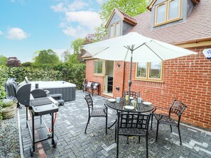 Cottage | Balcony - Globe Cottage (Stratford-upon-Avon)