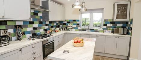 Cottage | Interior