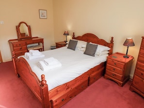Cottage | 2 bedrooms, individually decorated, individually furnished, free WiFi - Honeysuckle (Wooler)