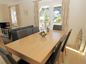 Cottage | Interior - Waters Edge (Falmouth)