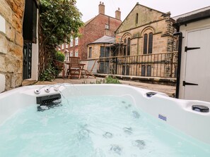 Cottage | Spa