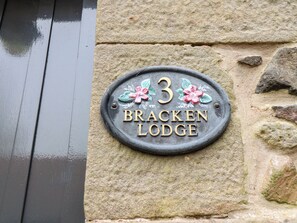 Cottage | Exterior detail