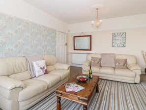 Cottage | Interior - Grandview (Weymouth)