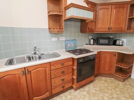 Refrigerador, utensilios de cocina