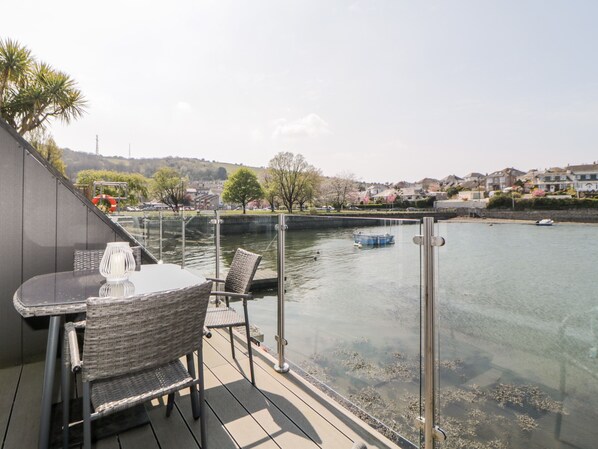 Cottage | Interior - 2 Beach Cottage (Plymouth)