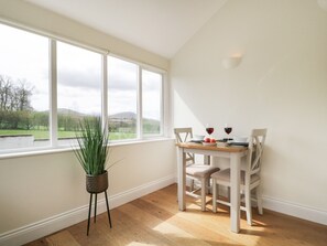 村舍 | 私人厨房 | 冰箱、洗碗机、电热水壶、烤面包机