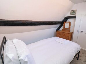Cottage | 4 bedrooms, individually decorated, individually furnished, free WiFi - The Anchorage (Whitby)