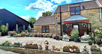 Farm Yard Cottage