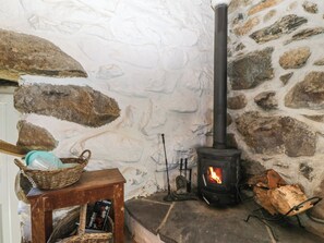 Cottage | Interior - Ty Coch (Caernarfon)
