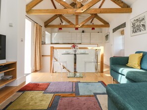 Cottage | Interior - Little Chygowlin (Truro)