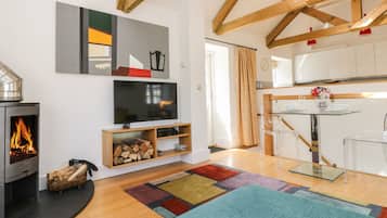 Cottage | Interior