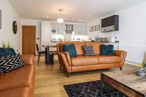 Living room - 2 Pensyflog Barns (Porthmadog)