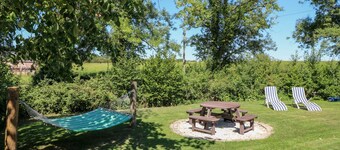 The Den, Bank Top Farm