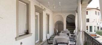 MONOLOCALE MARGHERITA