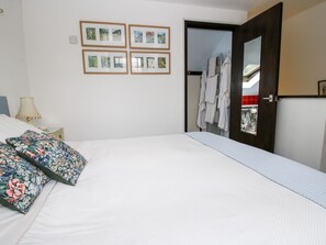 1 bedroom, individually decorated, individually furnished, free WiFi - The Wheelhouse at Dudgeley Mill (Church Stretton)