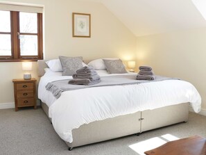 Cottage | 2 bedrooms, individually decorated, individually furnished, free WiFi - The Cider House (Leominster)
