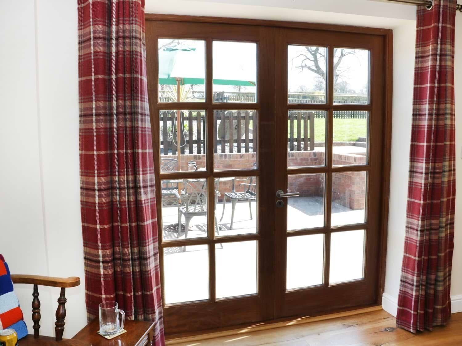 Cottage | 2 bedrooms, individually decorated, individually furnished, free WiFi