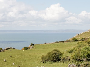 Cottage | Beach | Beach nearby - 4 Anglesey Road (Llandudno)