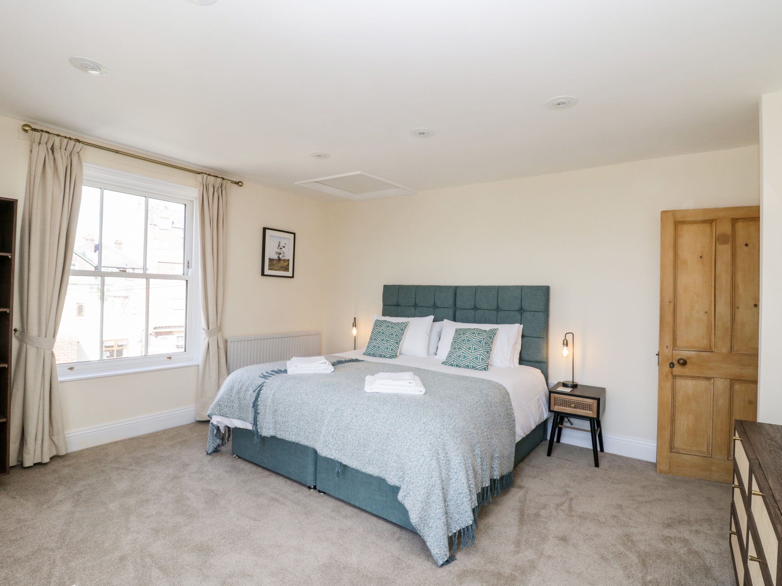 Cottage | 4 bedrooms, individually decorated, individually furnished, free WiFi