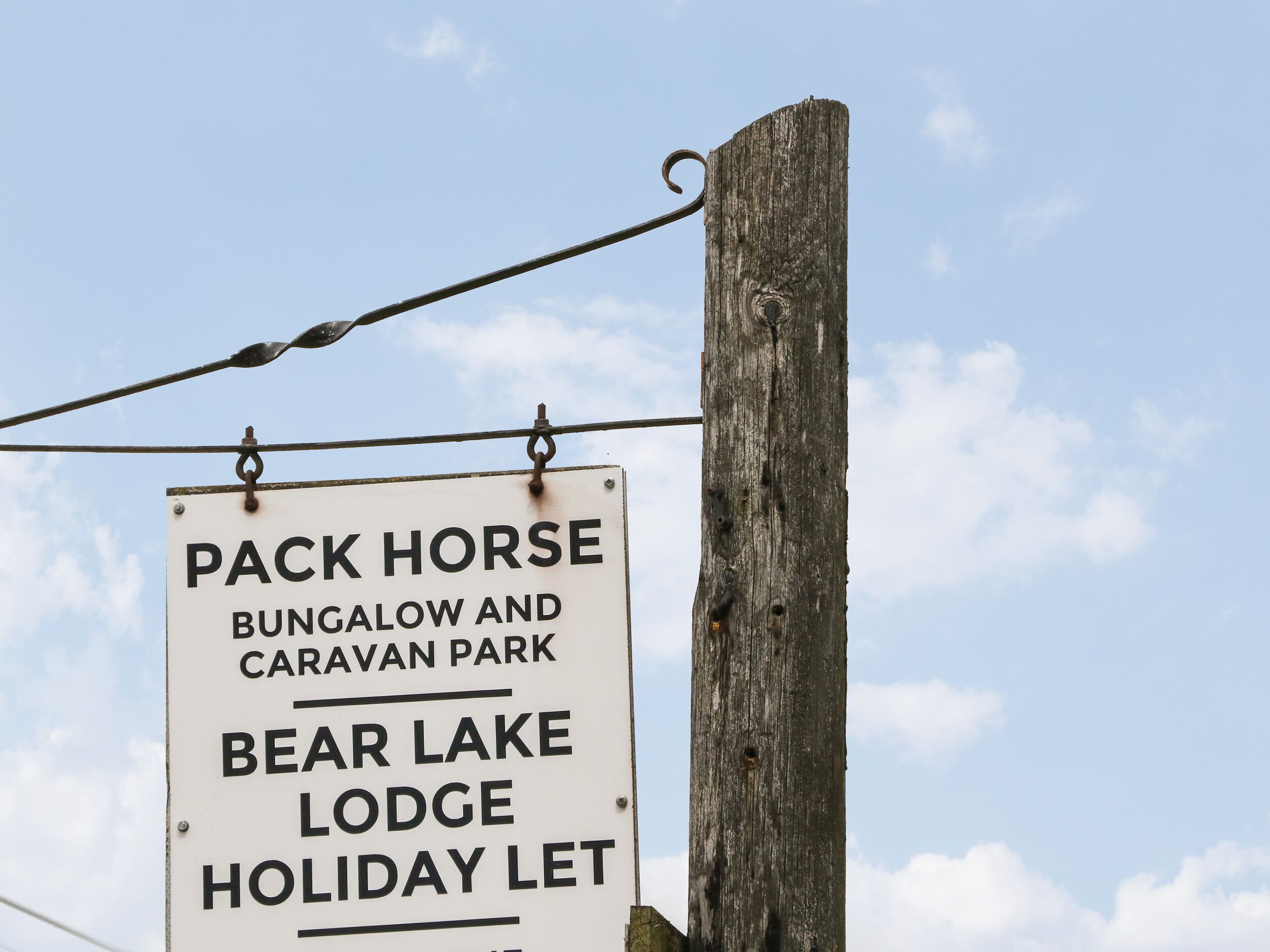 Señal para Pack Horse Bungalow and Caravan Park en Bear Lake Lodge.