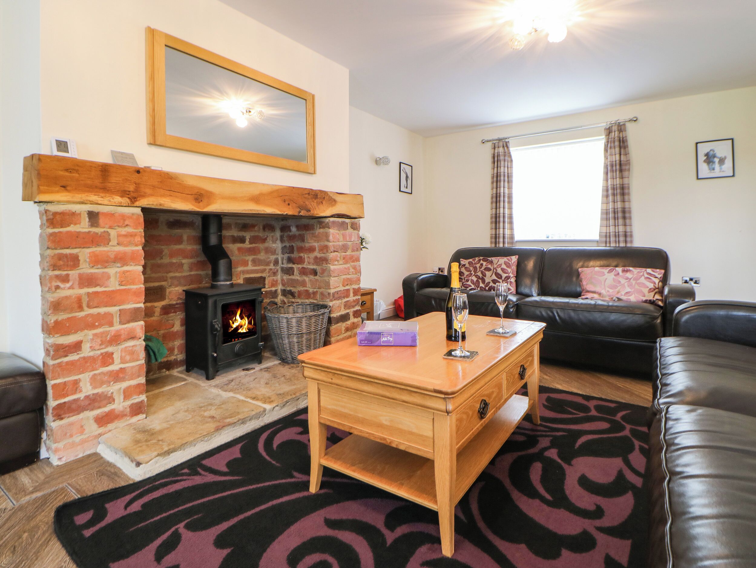 Cottage | Living area