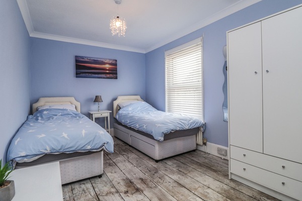 Cottage | 2 bedrooms, WiFi (free), individually decorated, individually furnished