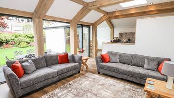 Cottage | Living room