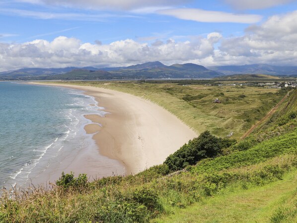 平房 | 海灘 | 鄰近海灘