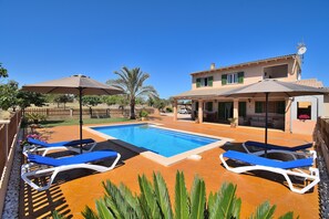 Pool - Ballester 034 fantastic finca with private pool, large terrace, barbecue and air conditioning (Santa Margalida)