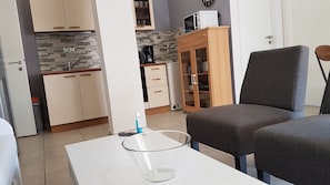 Living room - Errathens Sky Apartment (Athens)