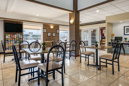 Quality Inn Zephyrhills-dade City