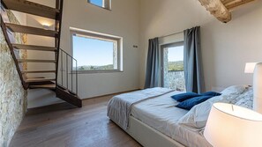 3 camere, ferro/asse da stiro, Wi-Fi gratuito, lenzuola