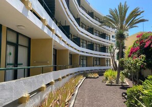 Property grounds - Caroni (San Bartolomé de Tirajana)