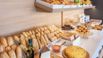 Se ofrece un desayuno continental entre semana (por un coste adicional)