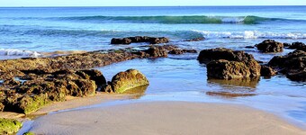 Villa Zefa by Urban Hypotenuse