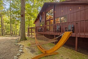 Property grounds - Pet Friendly, Resort Amenities, Game Room! (Mc Gaheysville)