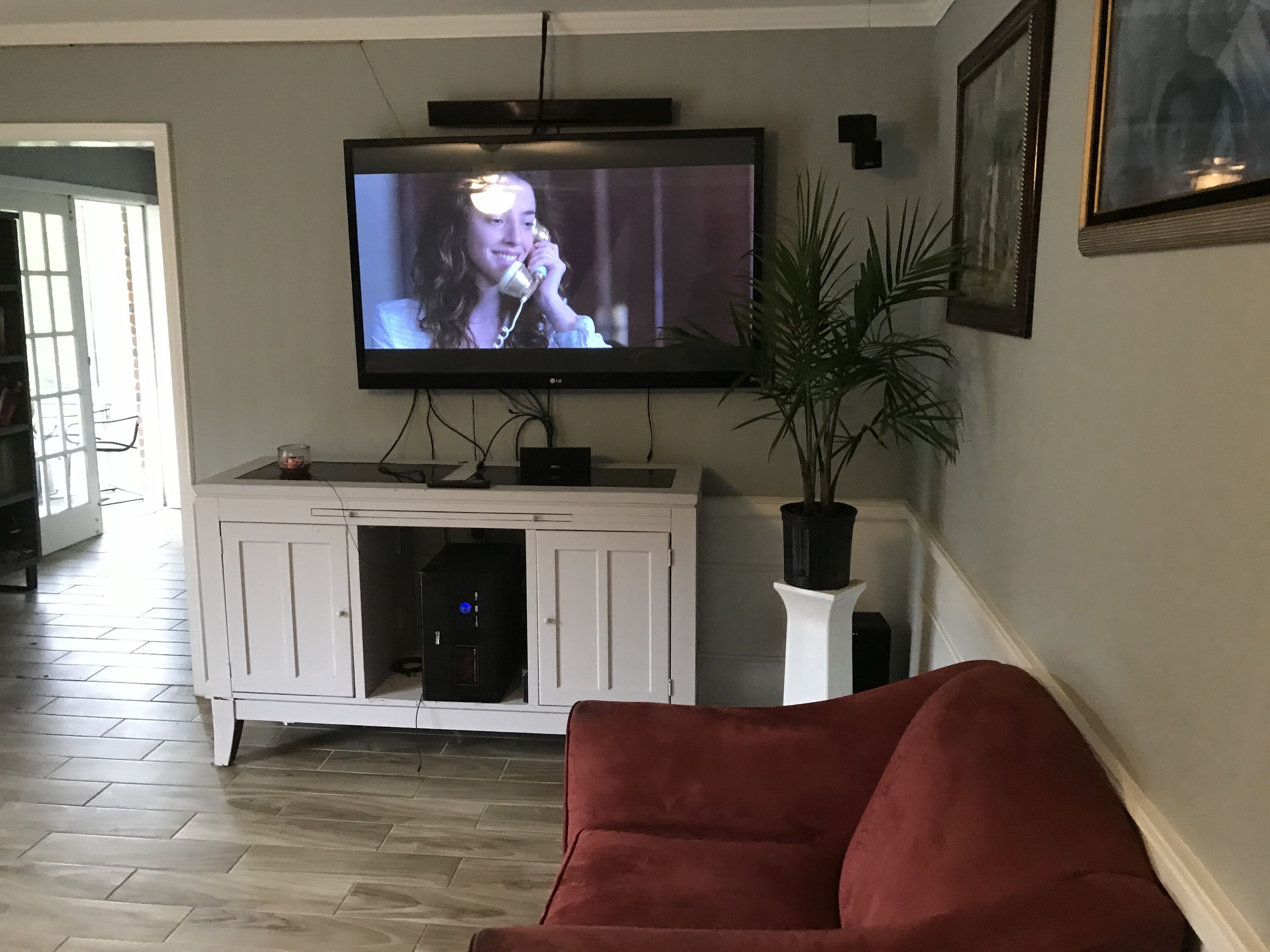 Luxury Urban Lake House