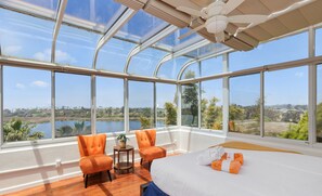 9 bedrooms, iron/ironing board, WiFi, bed sheets